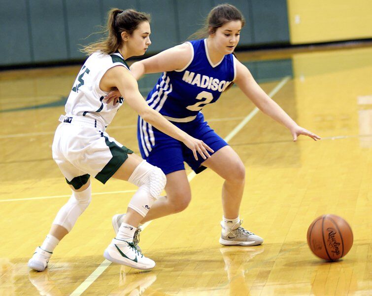 Defense sparks Blue Streaks to win over Dragons